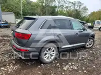 2019 Audi Q7 фото