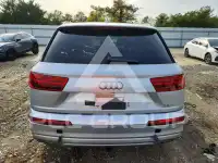 2019 Audi Q7 фото