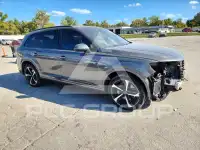 2019 Audi Q7 photo