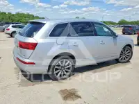 2019 Audi Q7 фото