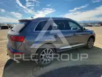 2019 Audi Q7 photo