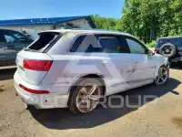2019 Audi Q7 photo
