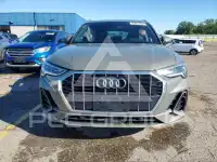 2019 Audi Q3 фото