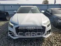 2019 Audi Q8 фото