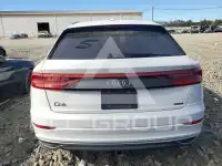 2019 Audi Q8 фото