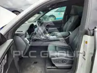 2019 Audi Q8 photo