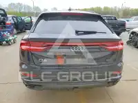 2019 Audi Q8 photo