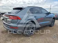 2019 Audi Q8 photo