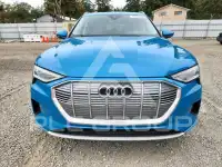 2019 Audi E-TRON фото