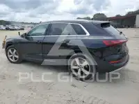 2019 Audi E-TRON фото