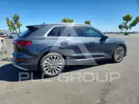 2019 Audi E-TRON фото