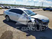 2019 Cadillac XTS photo