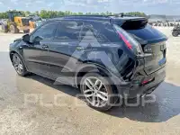 2019 Cadillac XT4 photo