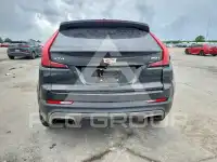 2019 Cadillac XT4 photo