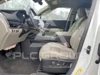 2019 Cadillac XT4 photo