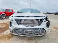 2019 Cadillac XT4 photo