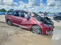 2019 Chrysler PACIFICA фото