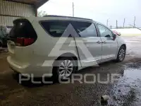 2019 Chrysler PACIFICA photo