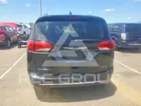 2019 Chrysler PACIFICA photo