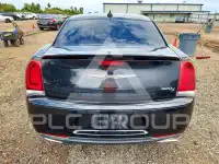 2019 Chrysler 300 фото