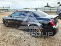 2019 Chrysler 300 фото