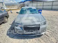 2019 Chrysler 300 фото