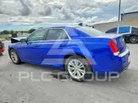 2019 Chrysler 300 photo