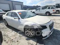 2019 Chrysler 300 photo