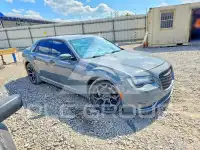 2019 Chrysler 300 фото