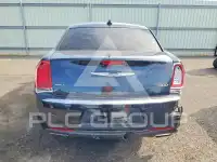 2019 Chrysler 300 фото