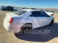 2019 Chrysler 300 фото