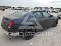 2019 Chrysler 300 photo