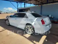 2019 Chrysler 300 фото