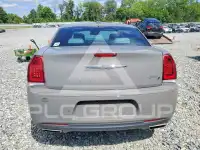 2019 Chrysler 300 фото