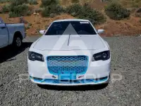 2019 Chrysler 300 photo