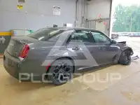 2019 Chrysler 300 фото