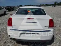 2019 Chrysler 300 фото
