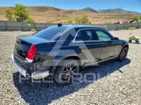 2019 Chrysler 300 photo