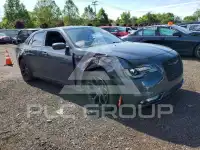 2019 Chrysler 300 фото