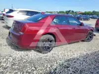 2019 Chrysler 300 фото