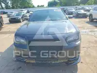 2019 Chrysler 300 фото