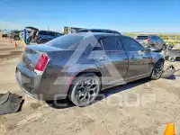 2019 Chrysler 300 photo