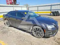 2019 Chrysler 300 фото