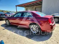 2019 Chrysler 300 photo