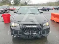 2019 Chrysler 300 фото