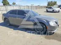 2019 Chrysler 300 photo