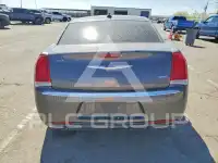2019 Chrysler 300 photo