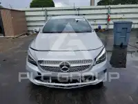 2019 Mercedes Benz CLA-Class фото