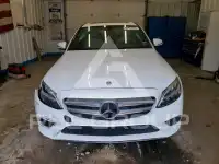 2019 Mercedes Benz C-Class фото