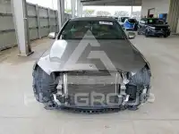 2019 Mercedes Benz C-Class фото
